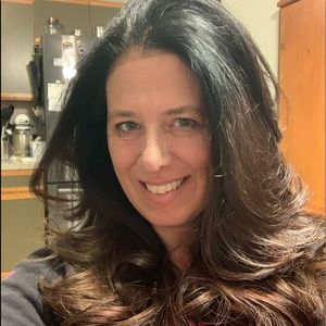 Hi, I’m Christal, welcome to my closet!